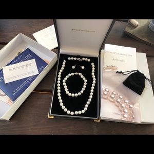White Freshadama Freshwater Pearl set